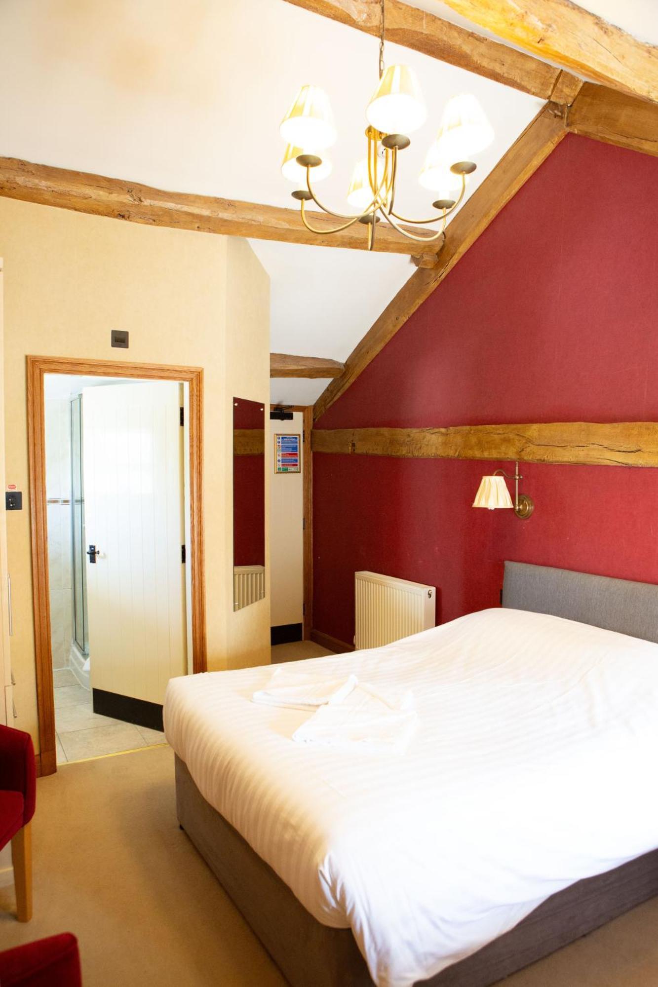 Coach House Hotel Bentham Exterior foto